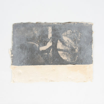 (PHOTOGRAPHY). (PAPERMAKING). Old Ways, New Views: Photographic Processes on Handmade Paper.