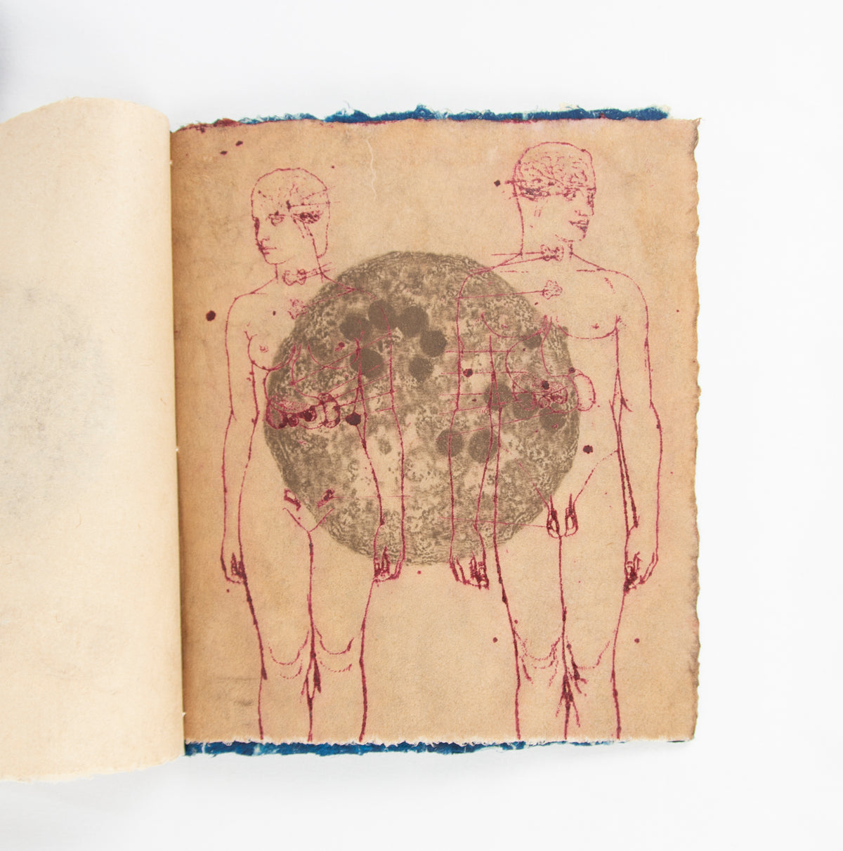 (PHOTOGRAPHY). (PAPERMAKING). Old Ways, New Views: Photographic Processes on Handmade Paper.